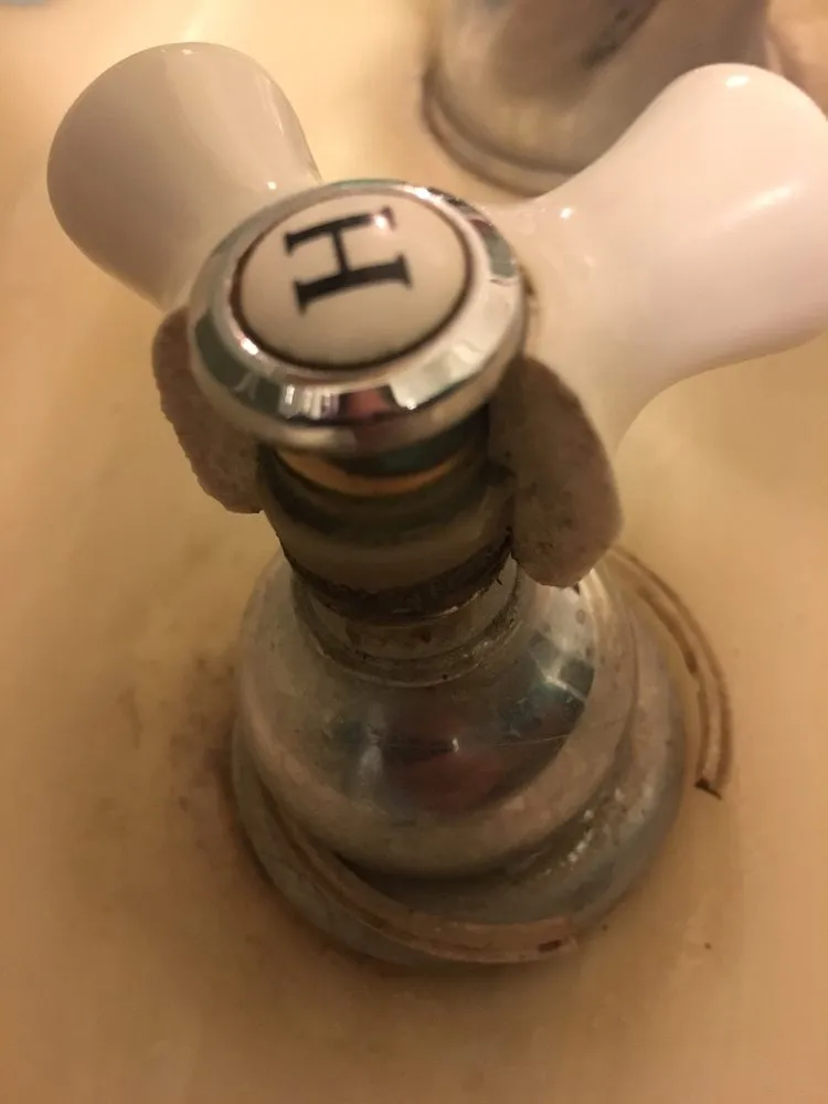 Slide of On Time Plumbing