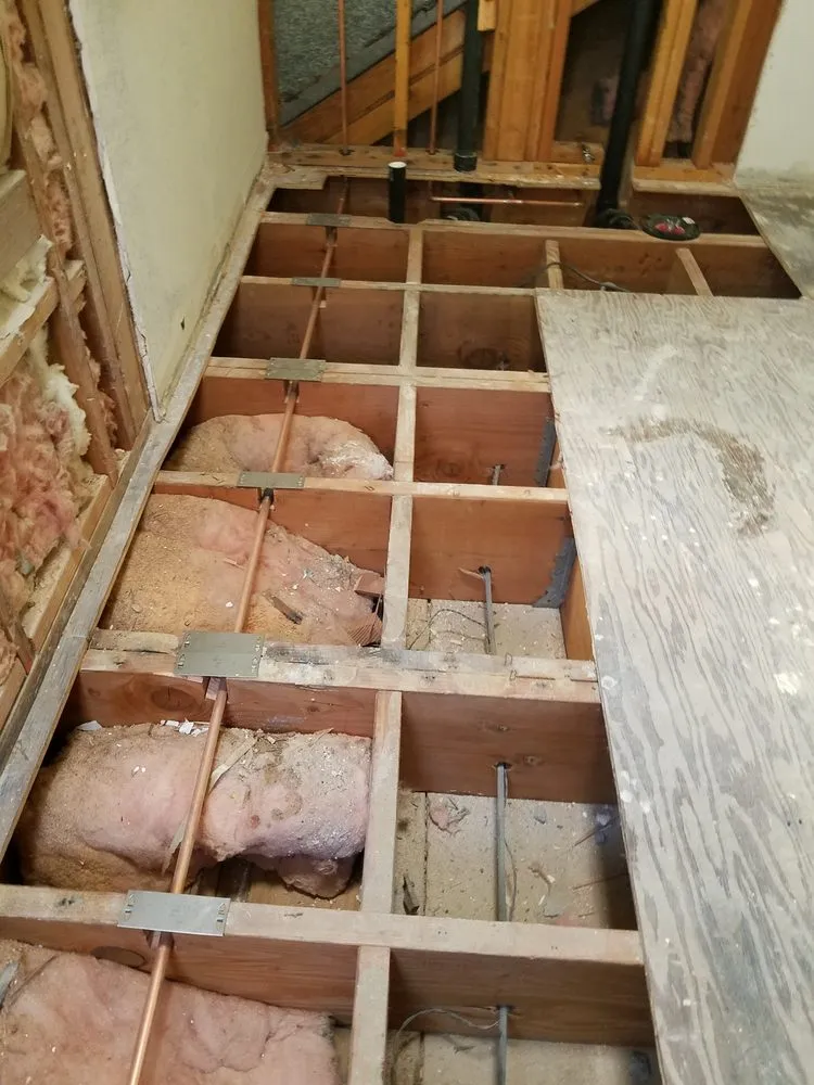 Slide of One Hat Plumbing