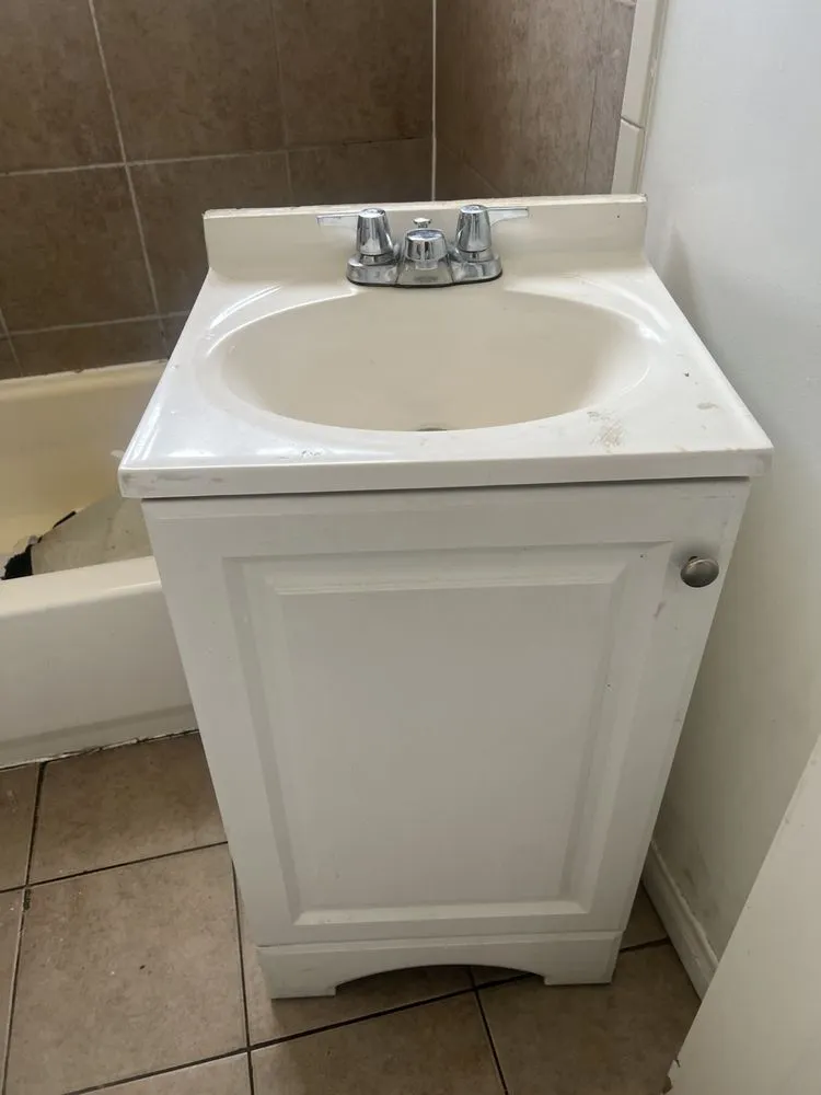 Slide of One Link Plumbing