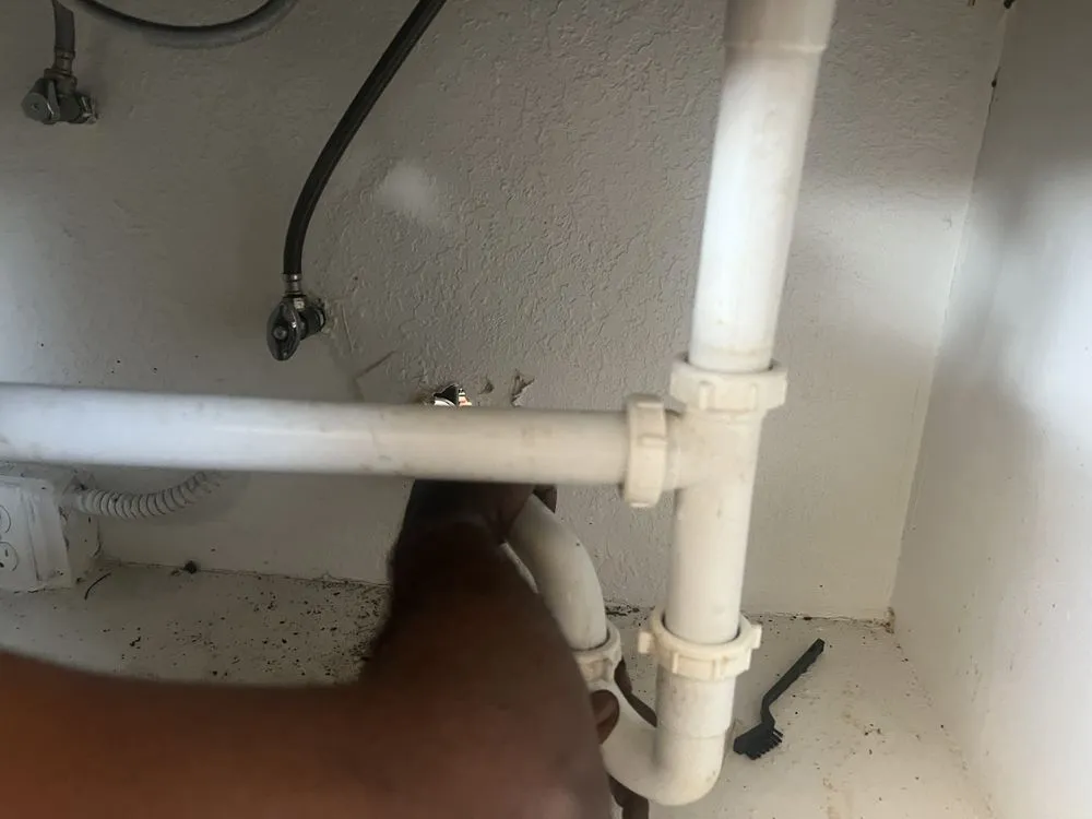 Slide of One Link Plumbing