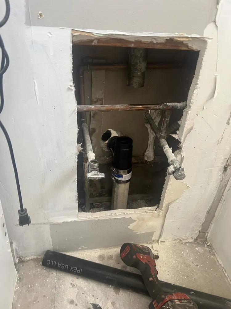 Slide of One Link Plumbing