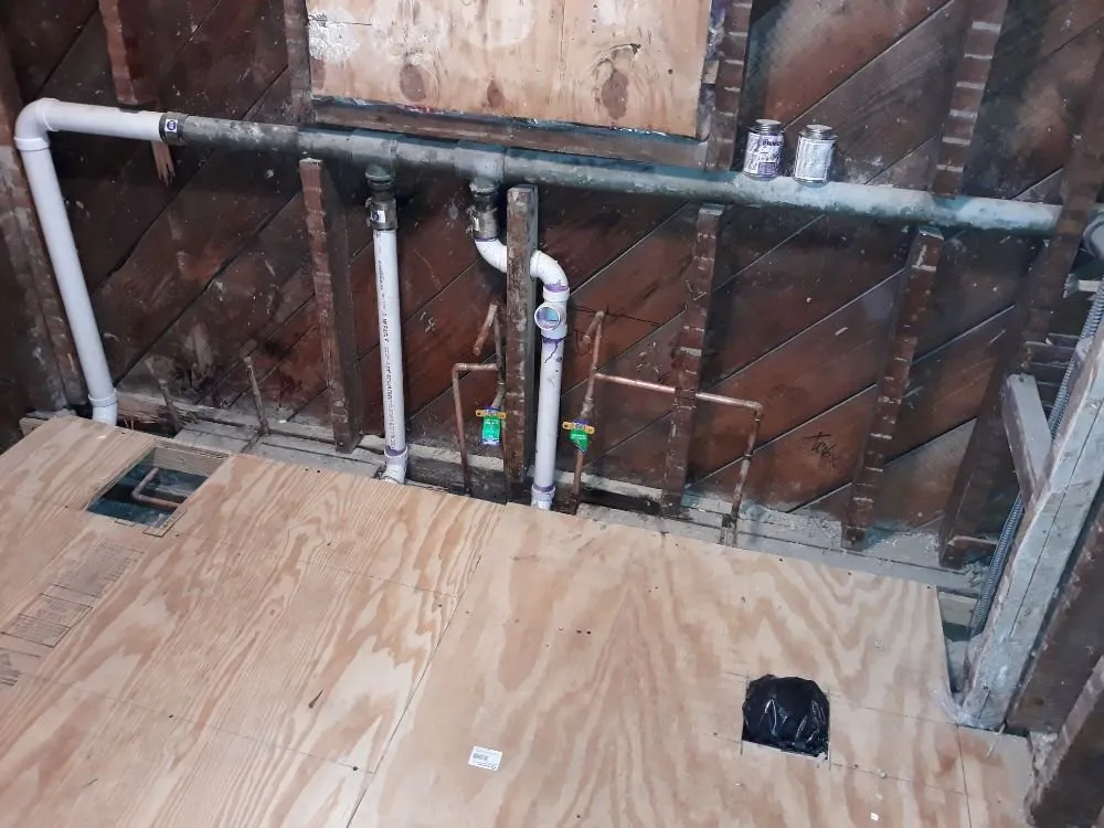 Emergency pipe repair experts serving Brooklyn, NY - One Planet Construction