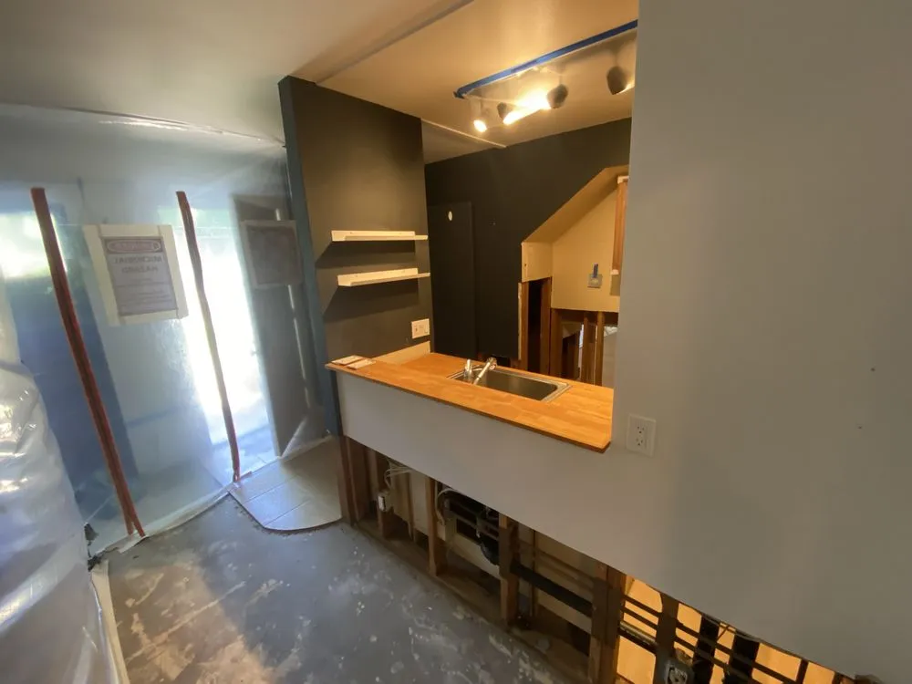 Slide of One Stop Source