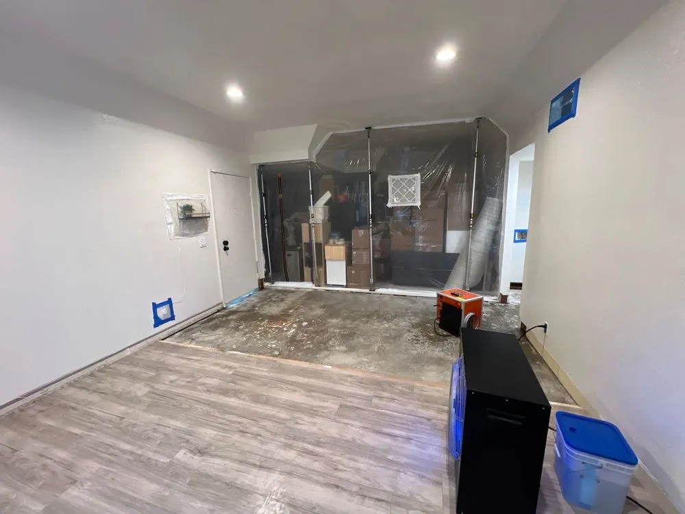 Slide of One Stop Source