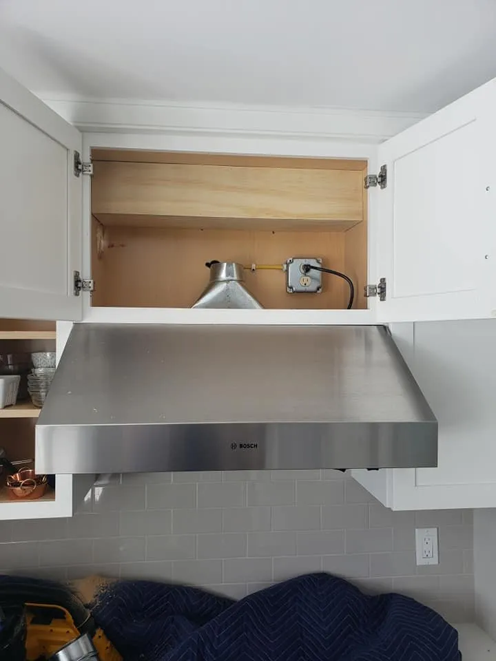 Slide of O'Neil family Installations