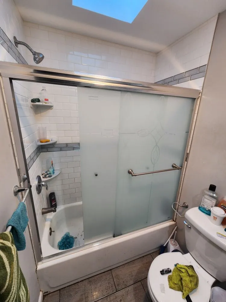 Slide of Oneil Handyman