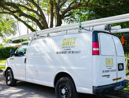 Onix Construction Group Logo