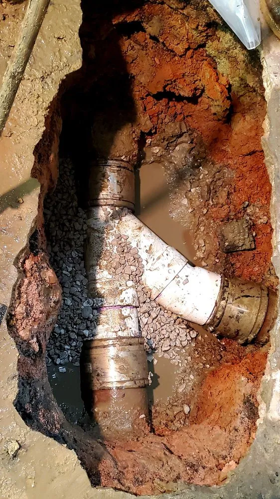 Slide of Orange Line Plumbing