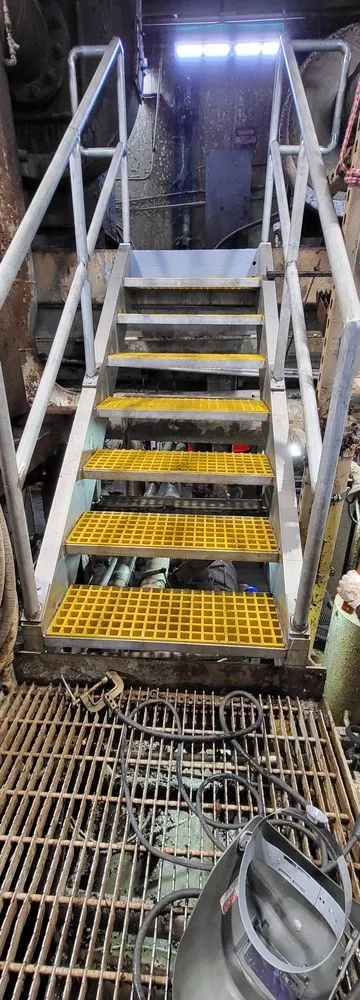 Slide of Orebend Bldrs