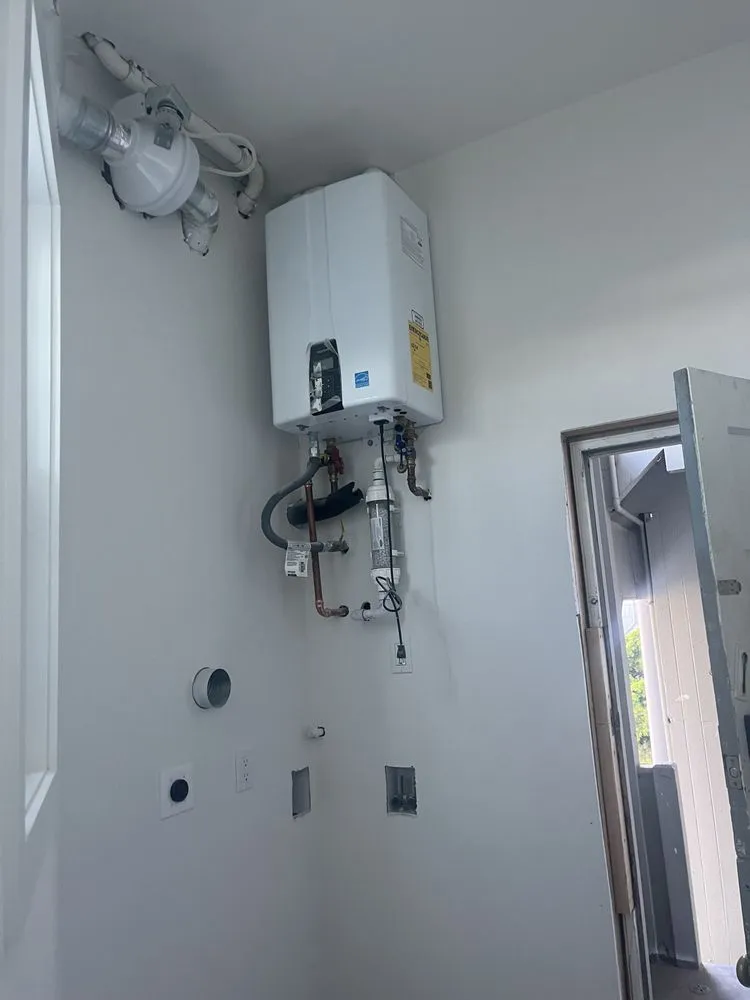 Reliable emergency plumbing experts serving Redwood City, CA - Oro Pro Plumbing