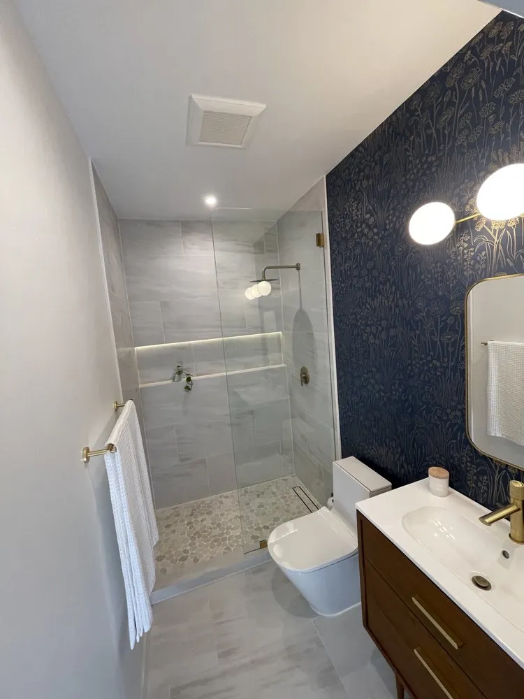 Slide of Oropeza Handyman Services