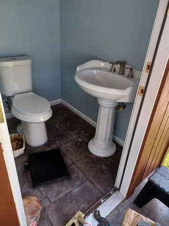 Slide of Oscar's Plumbing & Repairs