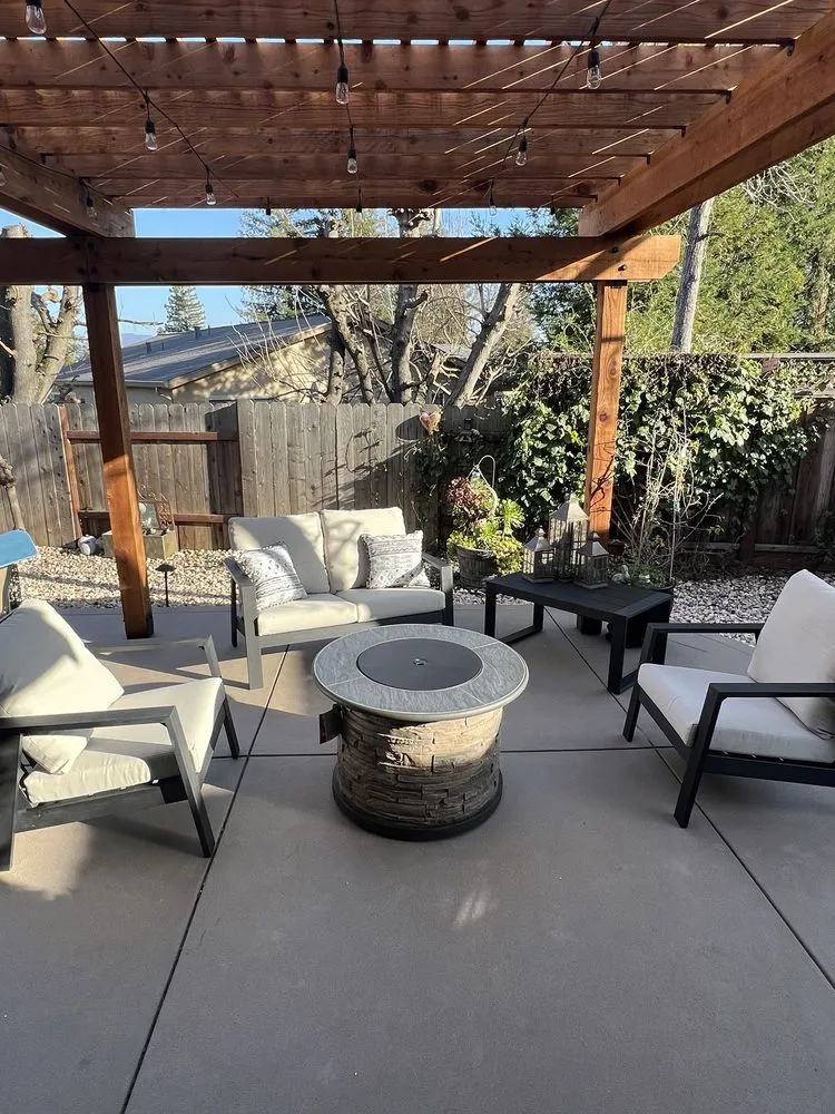 Slide of Outdoor Supply Hardware