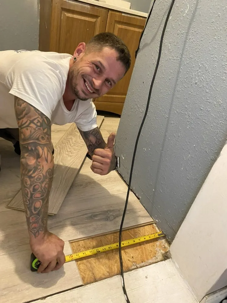 Slide of Overly Handy