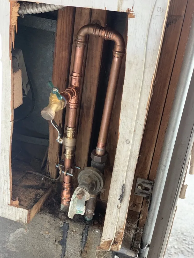 Top-rated leak detection for homes in Santa Ana, CA by Overtime Plumbing