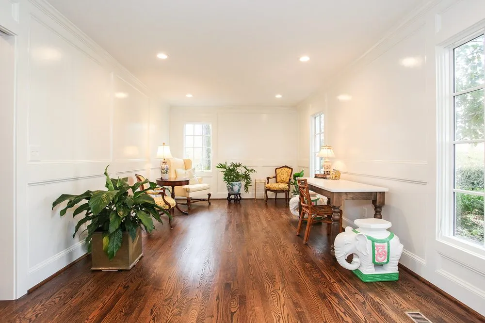 Slide of Owners Choice Construction