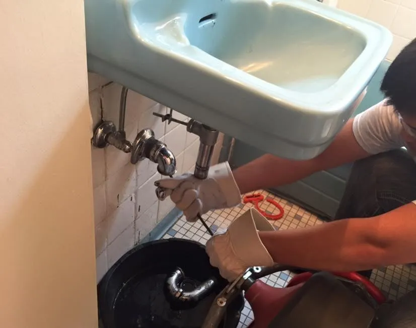 Slide of P & D Plumbing