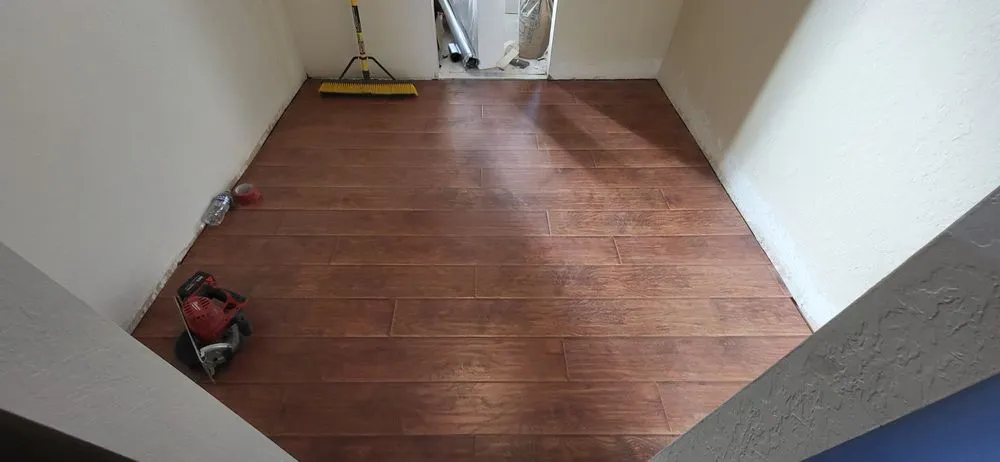 Slide of Pacifico Builders