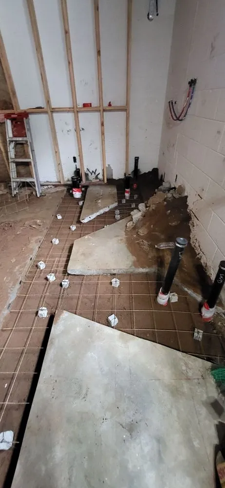 Slide of Pacifico Builders