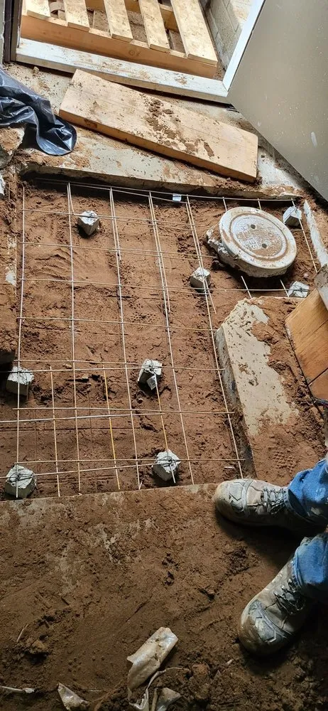 Slide of Pacifico Builders