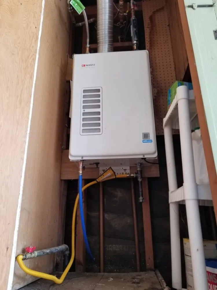 Slide of Paco's Plumbing