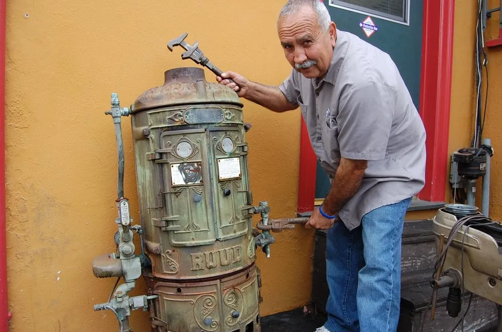 Slide of Padilla Plumbing