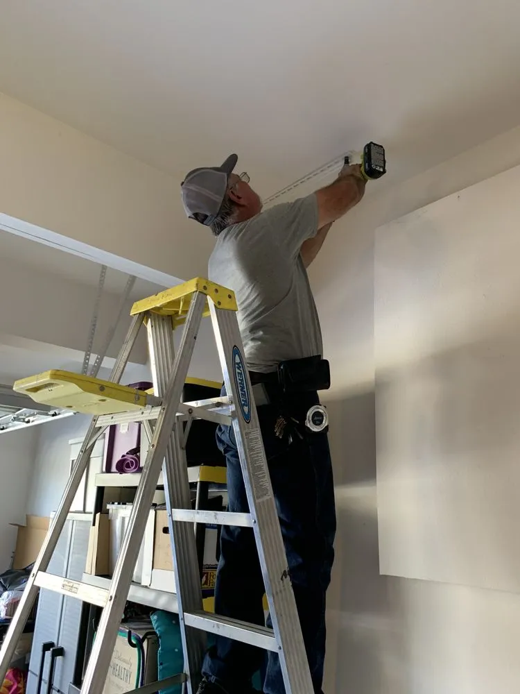 Slide of Pagni Maintenance & Repair