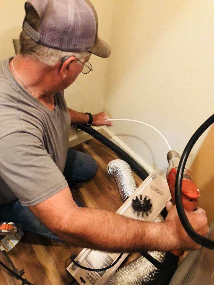 Slide of Pagni Maintenance & Repair