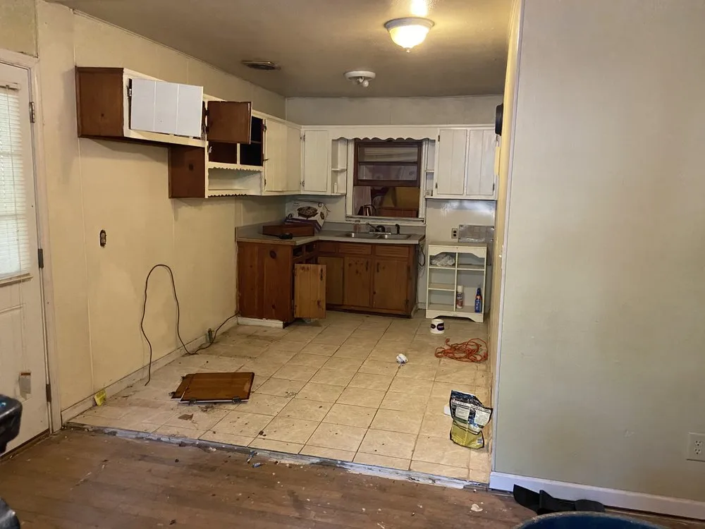 Slide of Painting Perfect Marietta