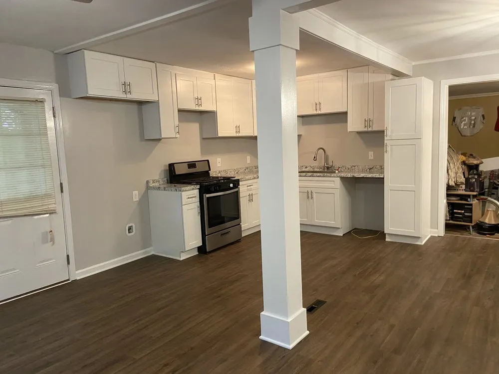 Slide of Painting Perfect Marietta