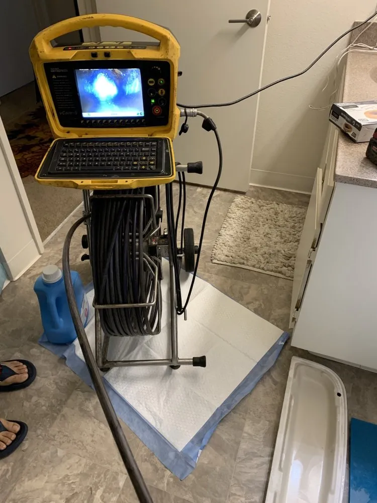 Slide of Paiz Plumbing