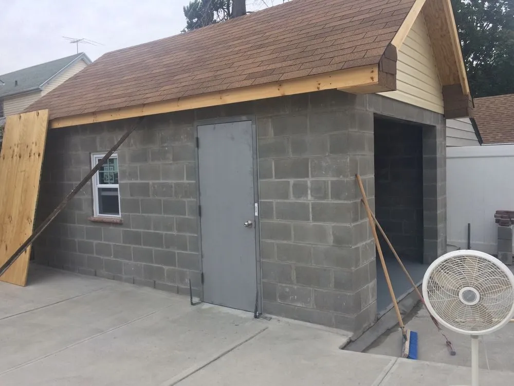 Slide of Pak-Tech Construction