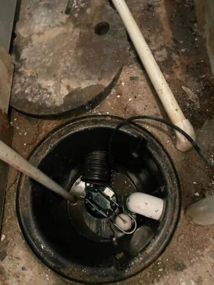 Slide of Palacios Contractor