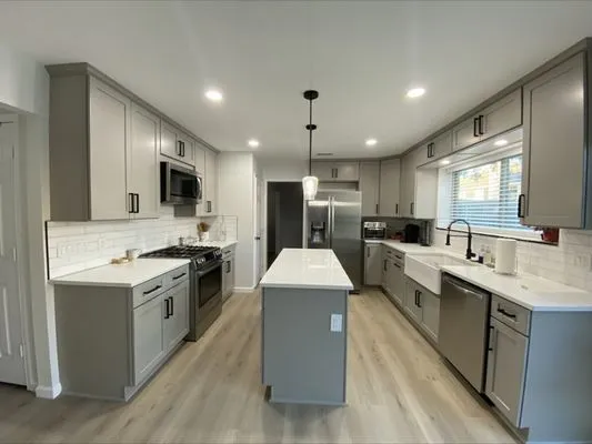 Palacios Remodeling Logo