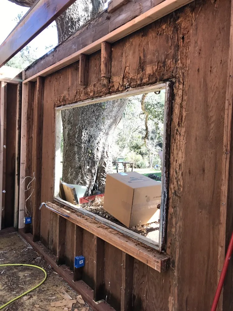 Slide of Palafox Construction