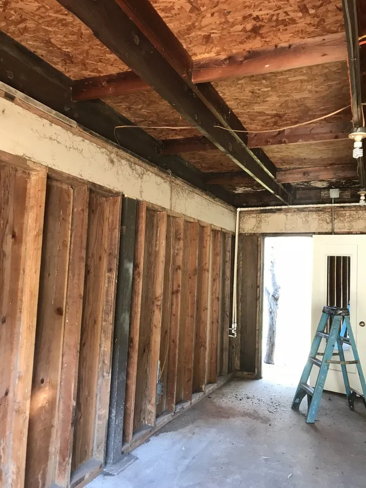 Slide of Palafox Construction