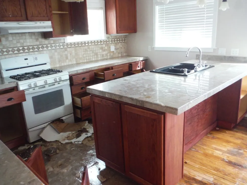 Professional leak detection for homes in Brookings, OR by Palm Industries