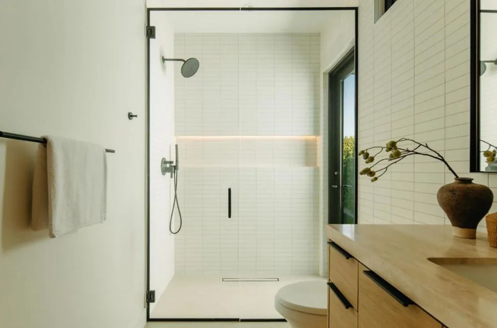 Slide of Palm Springs Renovations