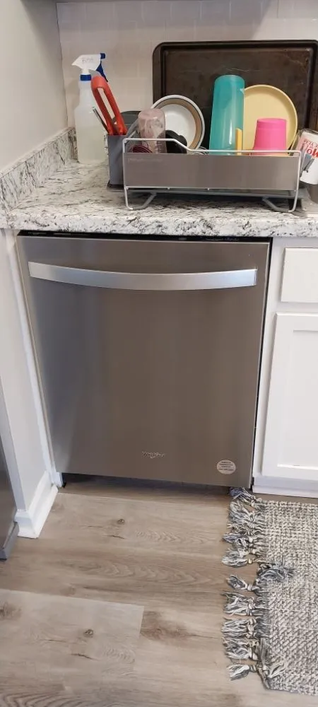 Slide of Palmetto Paint & Renovation