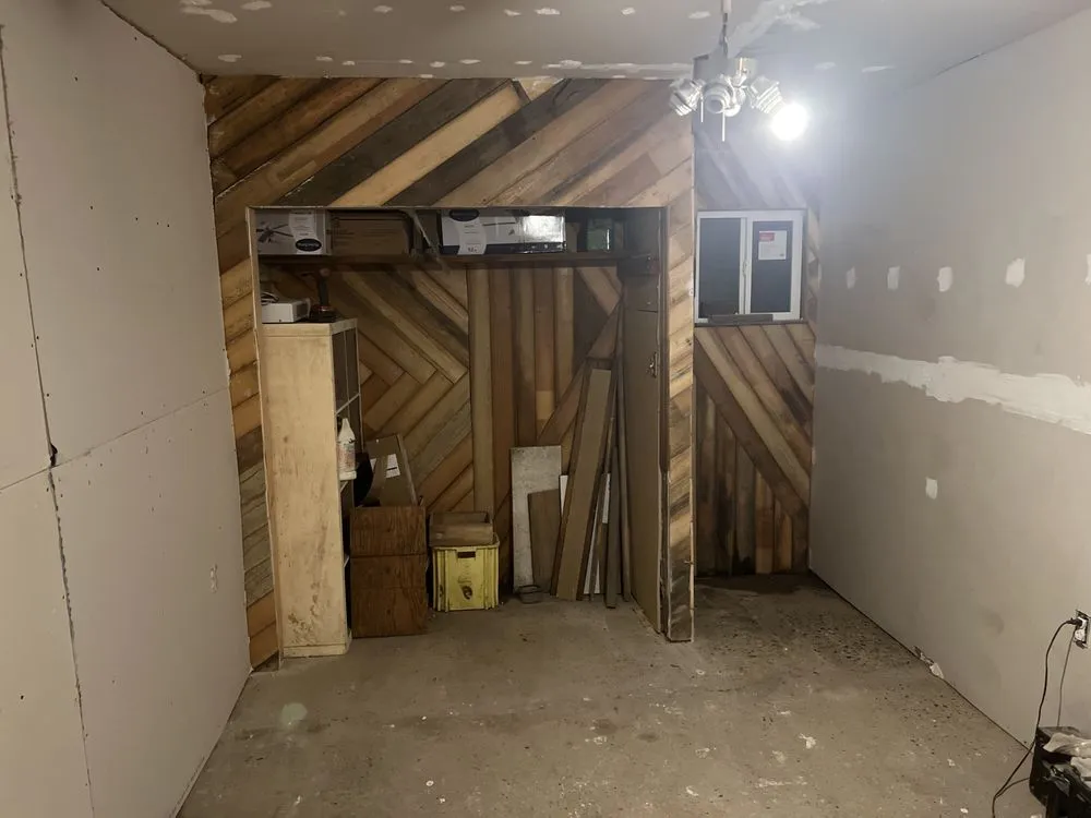 Slide of Papa Can Fix It