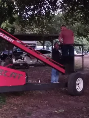 Papa Joe's Plumbing And Drain Logo