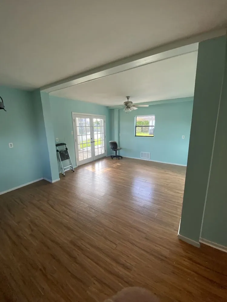 Slide of Papa's home