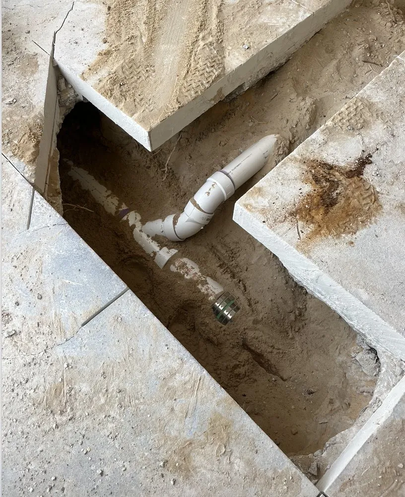 Slide of Paradise Plumbing Of Florida