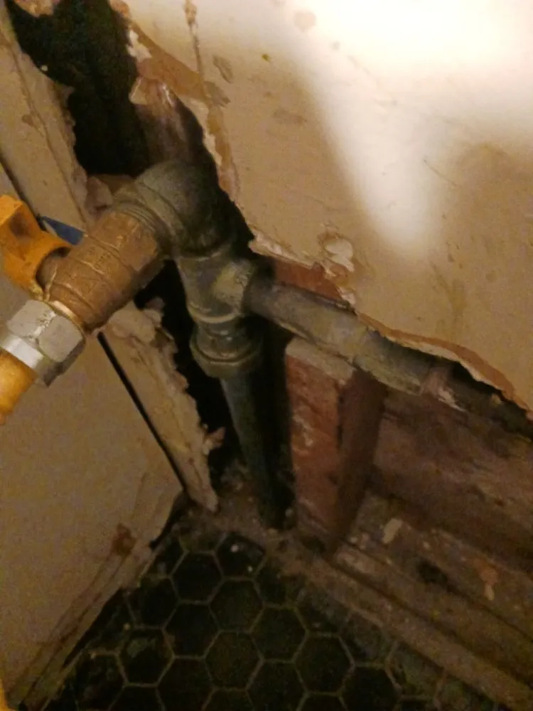 Reliable pipe repair experts serving East Los Angeles, CA - Paramo Plumbing and Heating