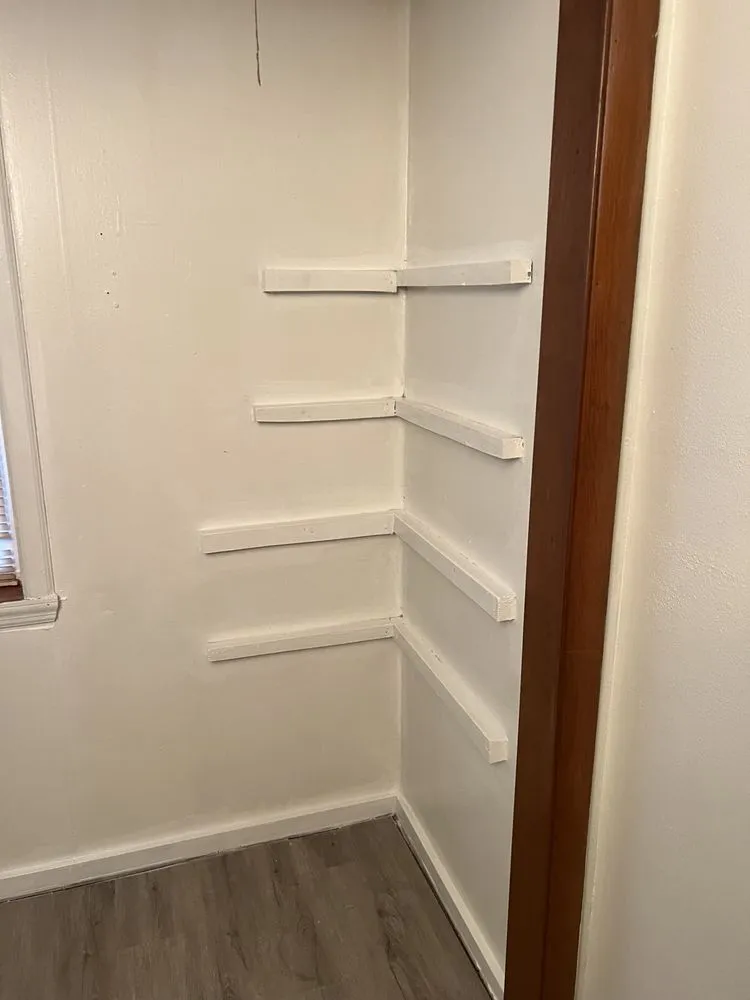 Slide of Paredes Mobile Services