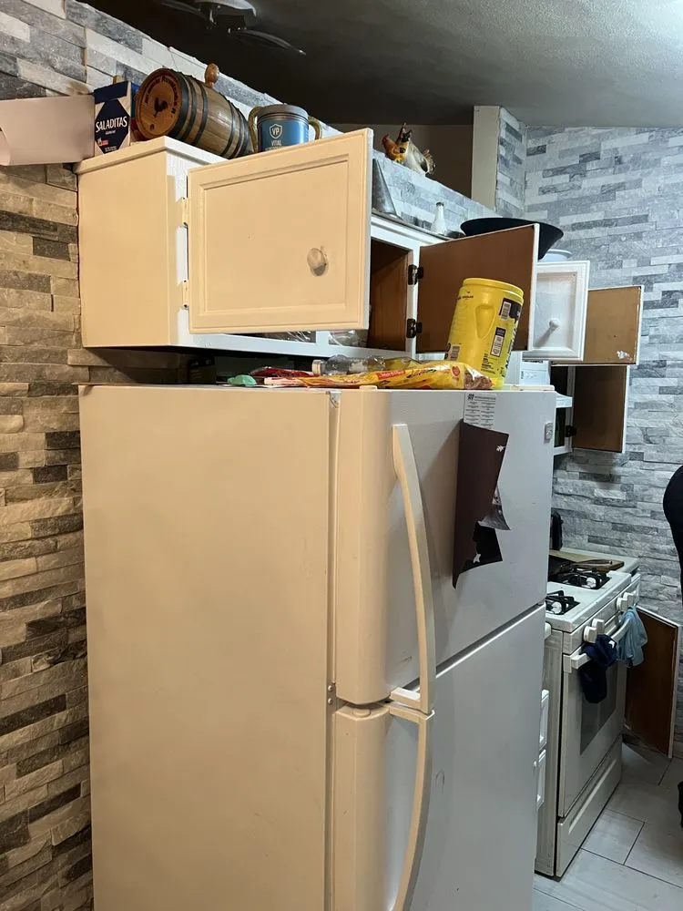 Slide of Paredes Mobile Services