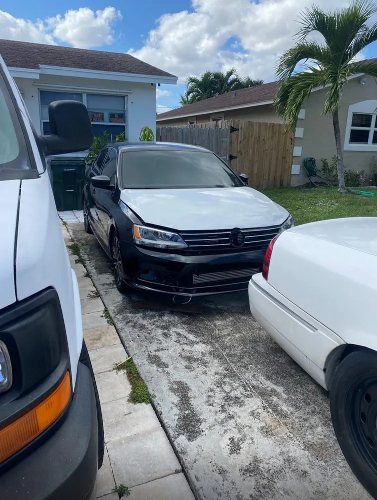 Professional drain cleaning in Freeport, IL by Paredes Mobile Services