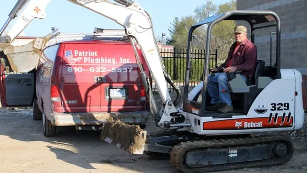 Patriot Plumbing Inc Logo