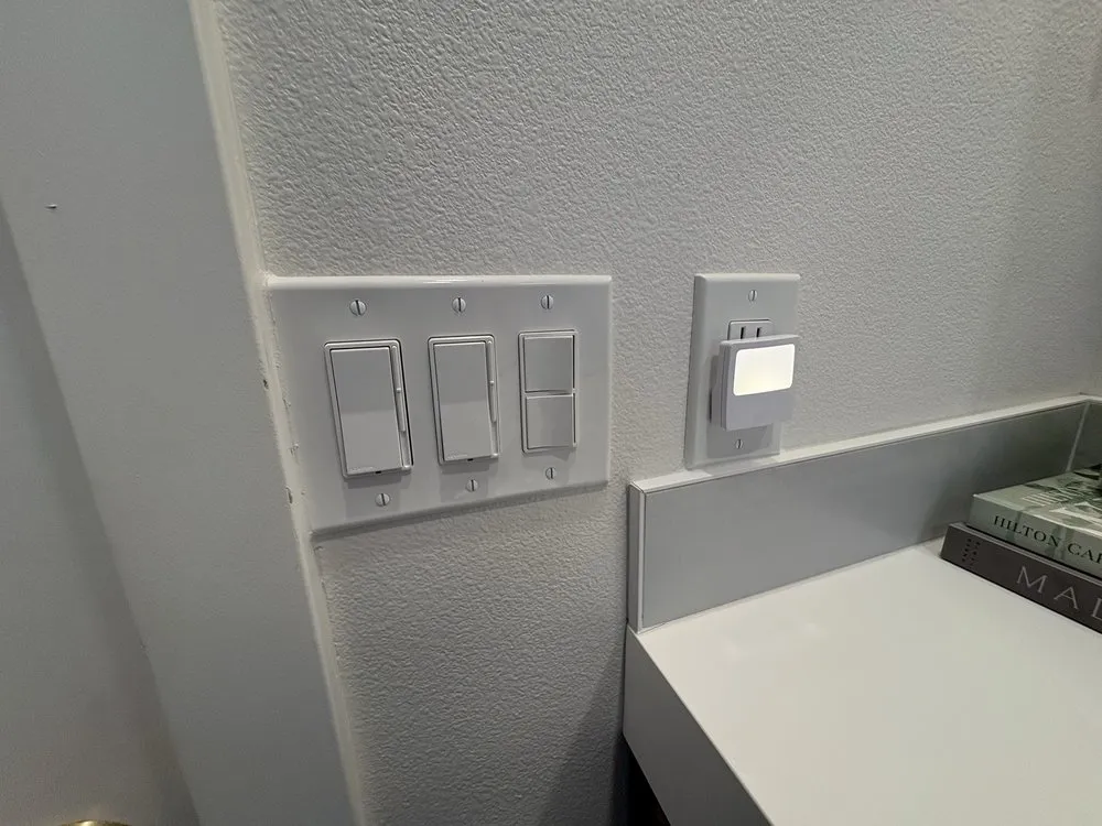 Slide of Patriot Tile & Remodel