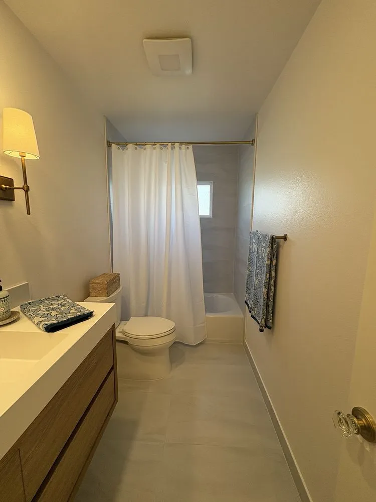 Slide of Patriot Tile & Remodel